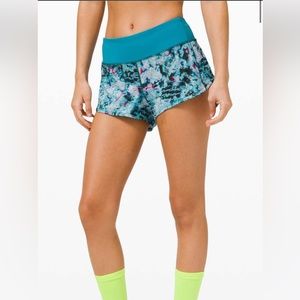 Lululemon Speed Up Short *2.5" Quick Start Multi / Hawaiian Blue size 4